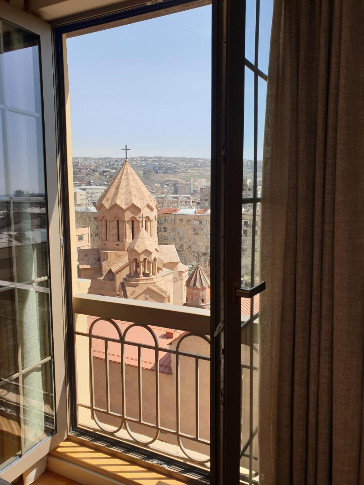 Rare Find! Unbeatable Location! Five Stars, Sparkling In The Heart Of Yerevan!
