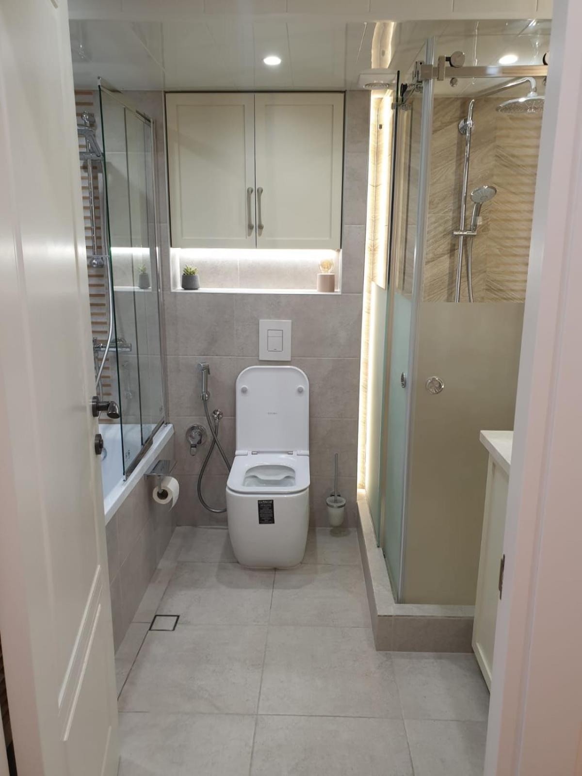 Rare Find! Unbeatable Location! Five Stars, Sparkling In The Heart Of Yerevan! *